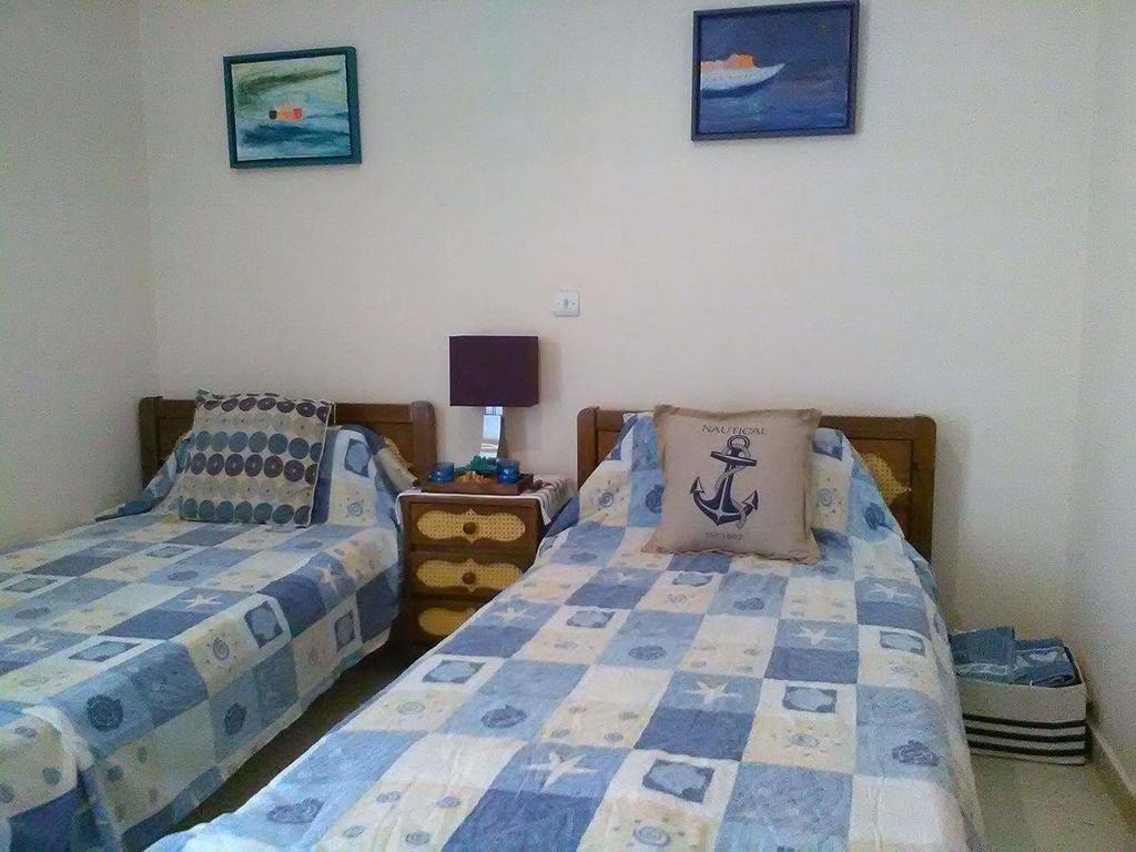 Aegina'S Flowers House Buitenkant foto